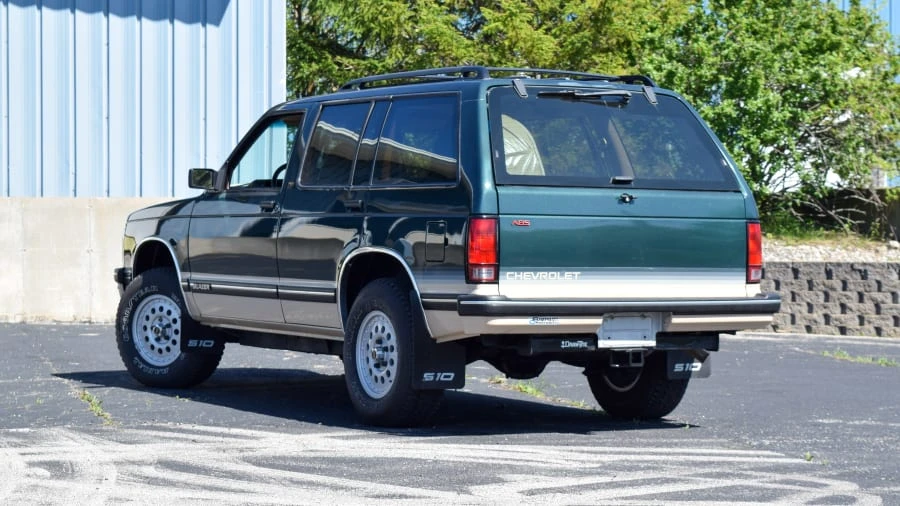 1993 Chevrolet K5 Blazer 3rd Gen - Image 8 of 29