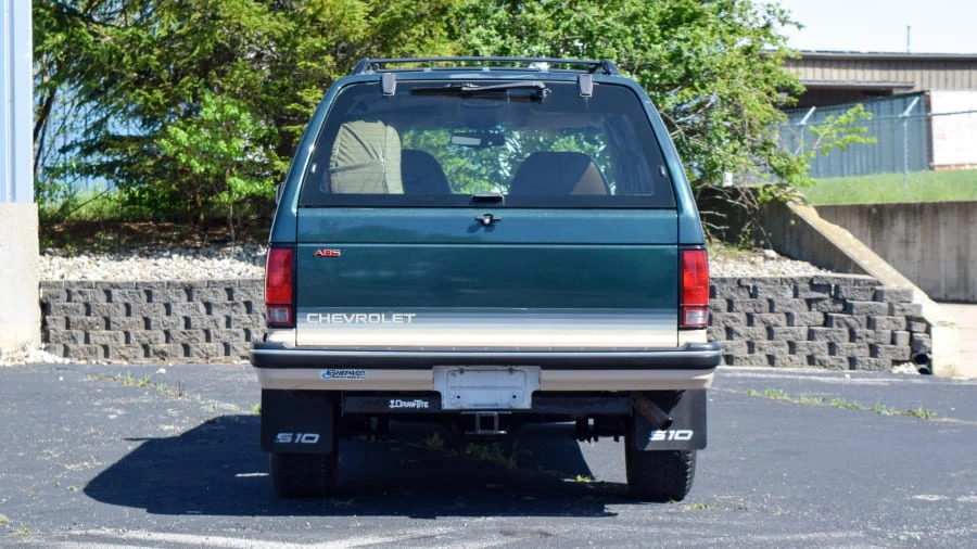 1993 Chevrolet K5 Blazer 3rd Gen - Image 5 of 29