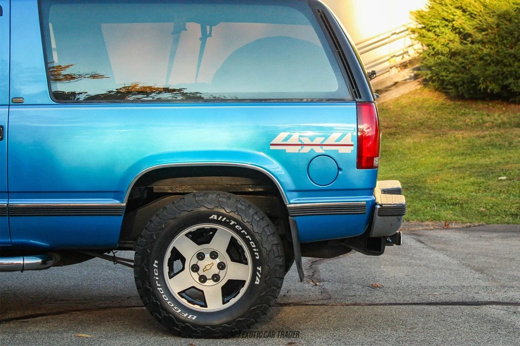 1993 Chevrolet K5 Blazer 3rd Gen - Image 5 of 12