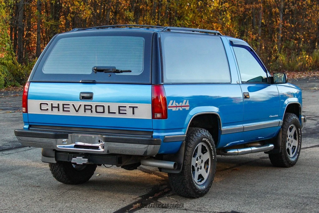 1993 Chevrolet K5 Blazer 3rd Gen - Image 8 of 12