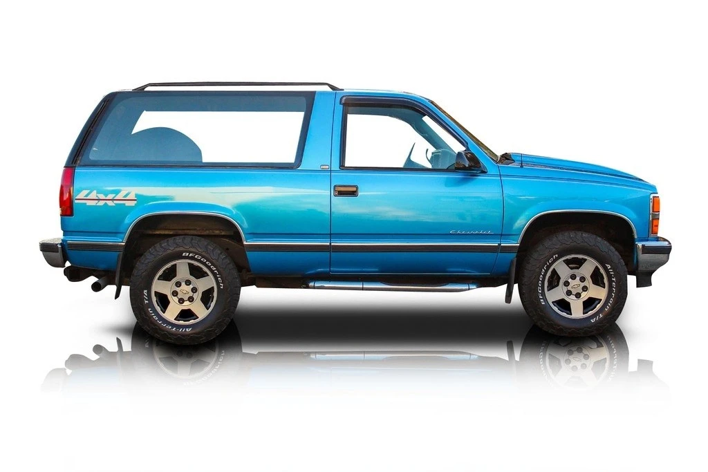 1993 Chevrolet K5 Blazer 3rd Gen - Image 2 of 12