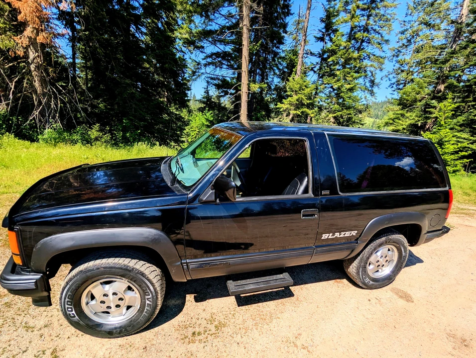 1993 Chevrolet Blazer - Image 8 of 31