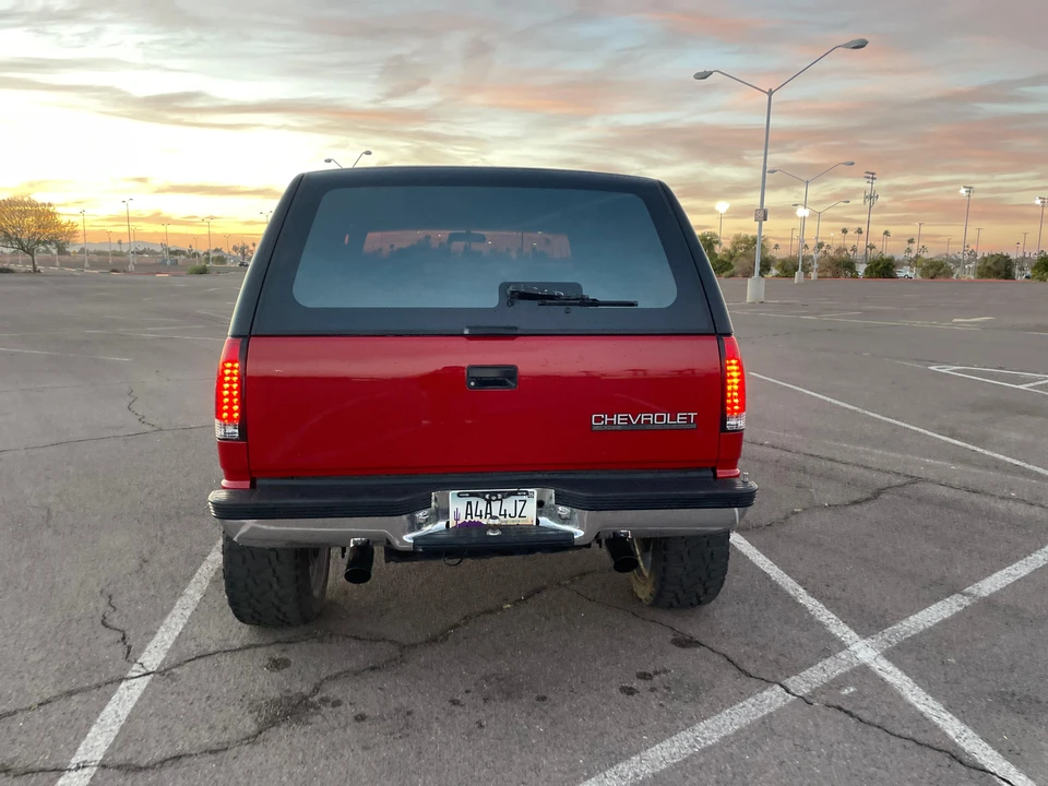 1993 Chevrolet K5 Blazer 3rd Gen - Image 11 of 31