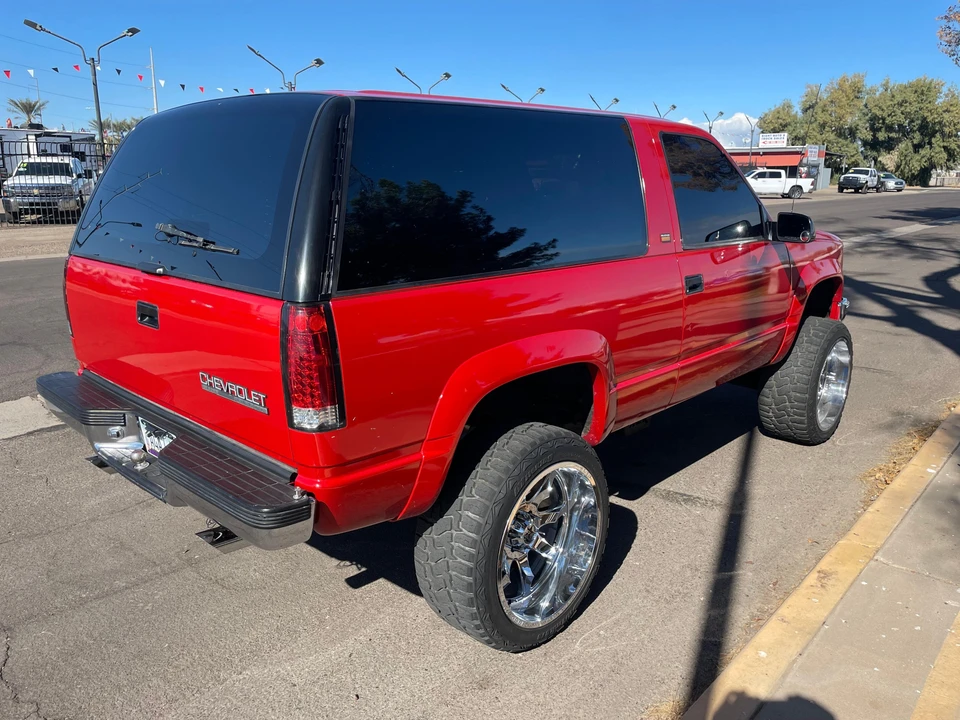 1993 Chevrolet K5 Blazer 3rd Gen - Image 16 of 31