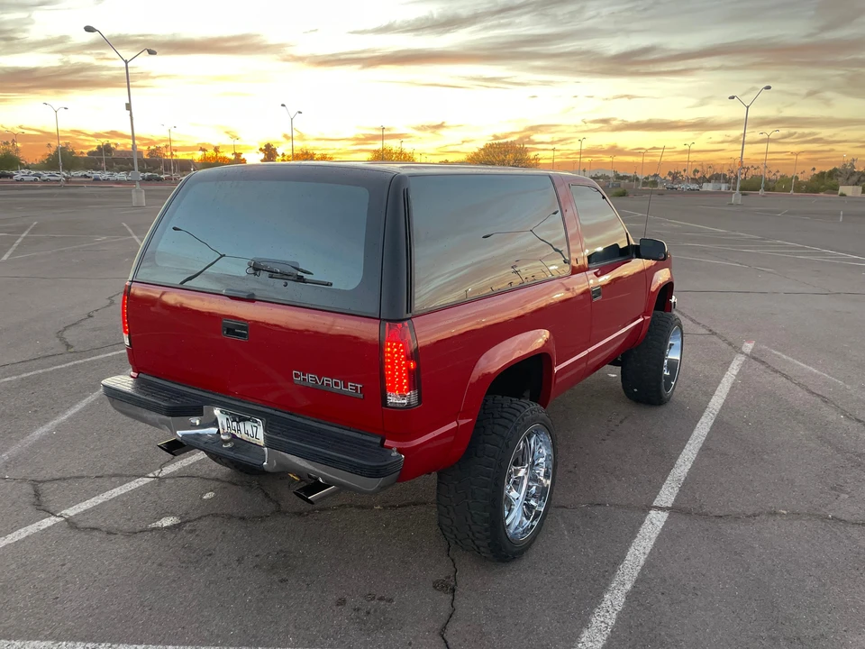 1993 Chevrolet K5 Blazer 3rd Gen - Image 14 of 31