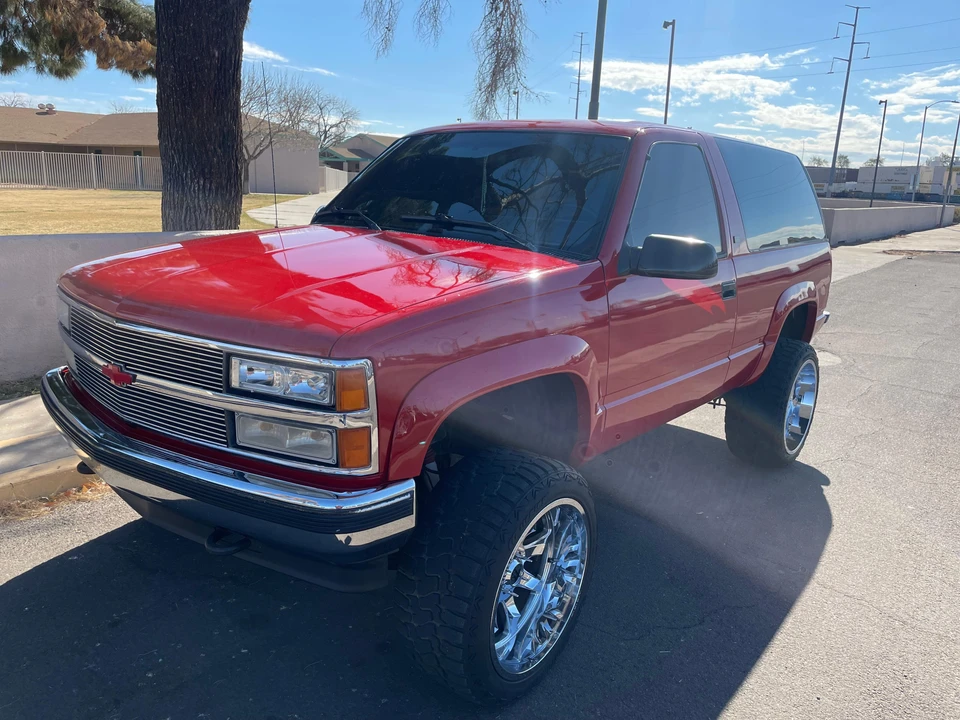1993 Chevrolet K5 Blazer 3rd Gen - Image 8 of 31