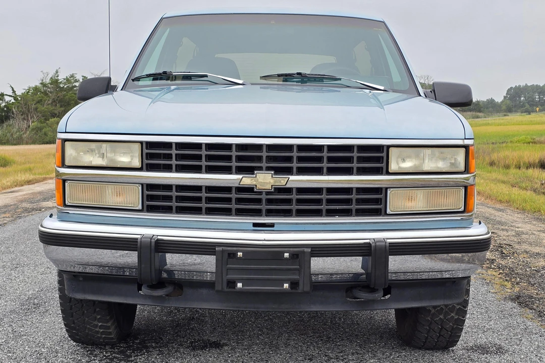 1993 Chevrolet K5 Blazer 3rd Gen - Image 2 of 31