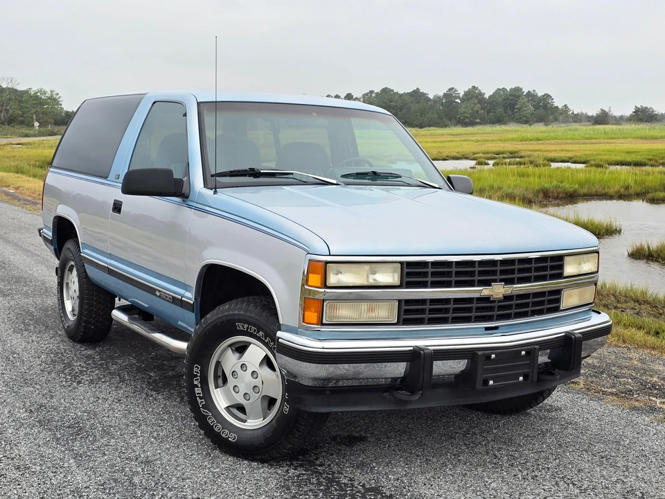 1993 Chevrolet K5 Blazer 3rd Gen - Image 30 of 31