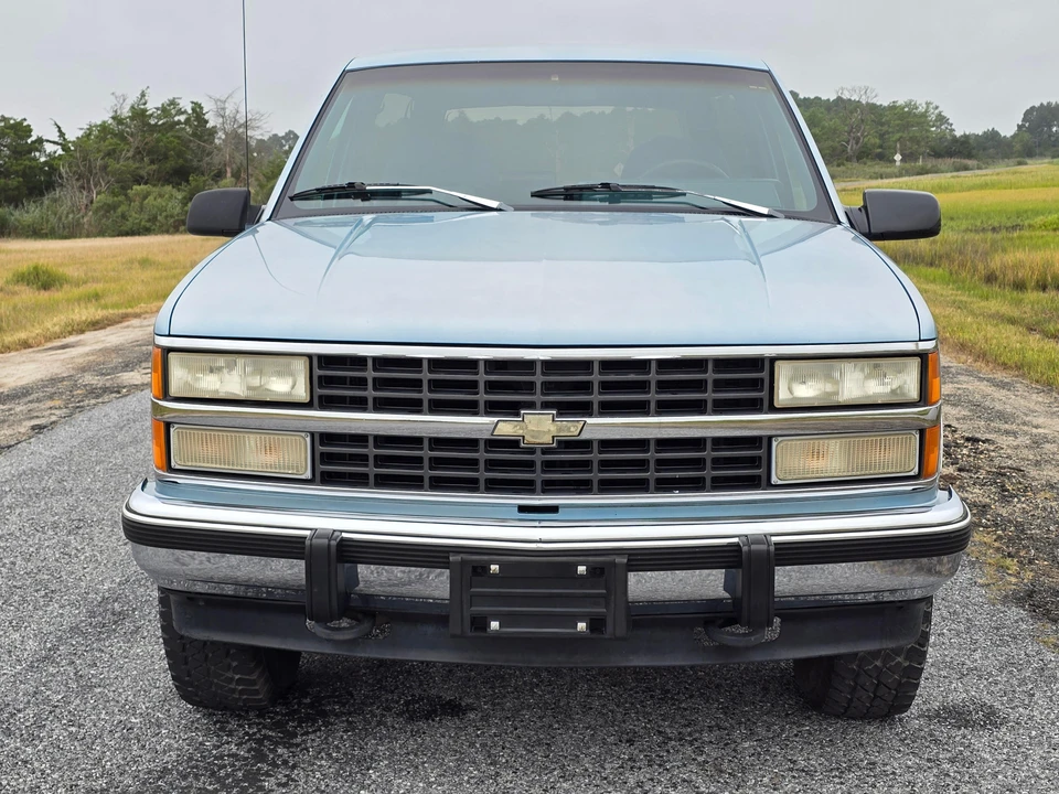 1993 Chevrolet K5 Blazer 3rd Gen - Image 6 of 31