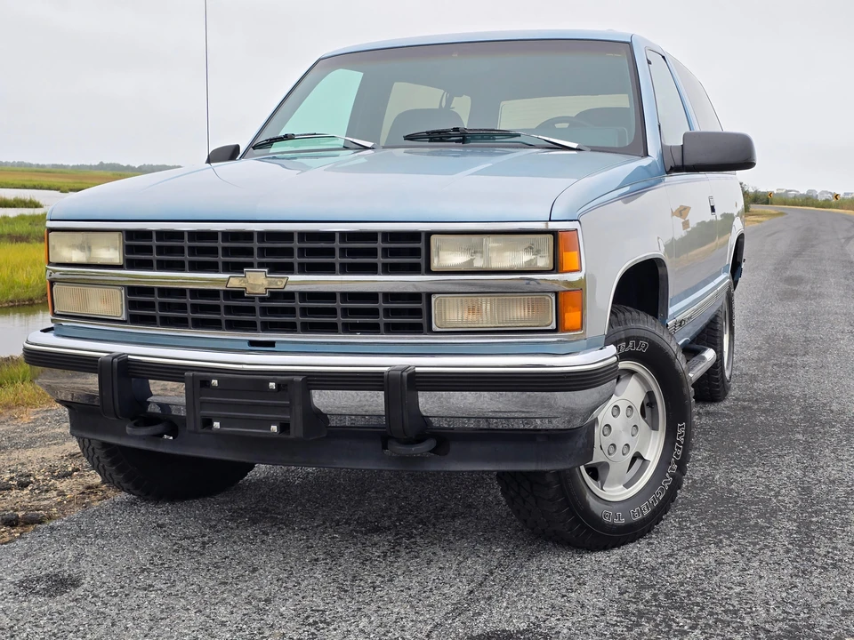 1993 Chevrolet K5 Blazer 3rd Gen - Image 8 of 31