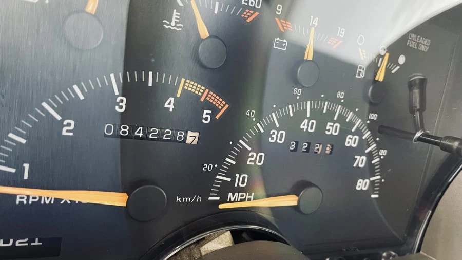 1993 Chevrolet K5 Blazer 3rd Gen - Image 18 of 31