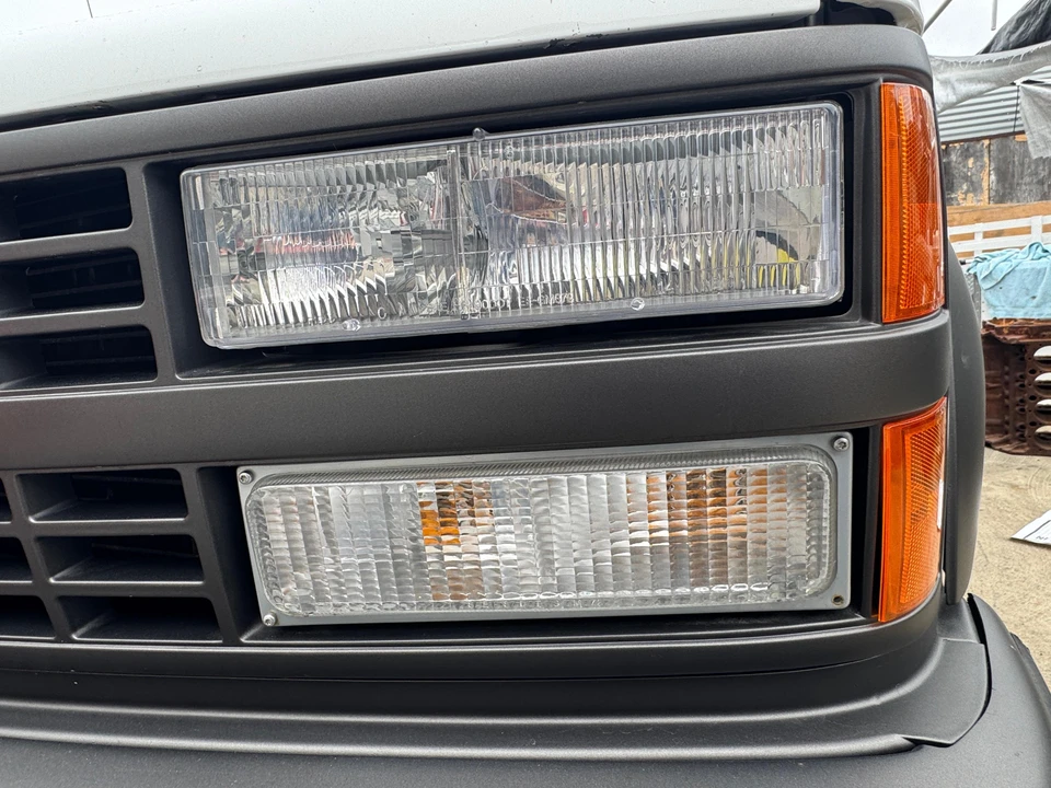 1993 Chevrolet K5 Blazer 3rd Gen - Image 17 of 31