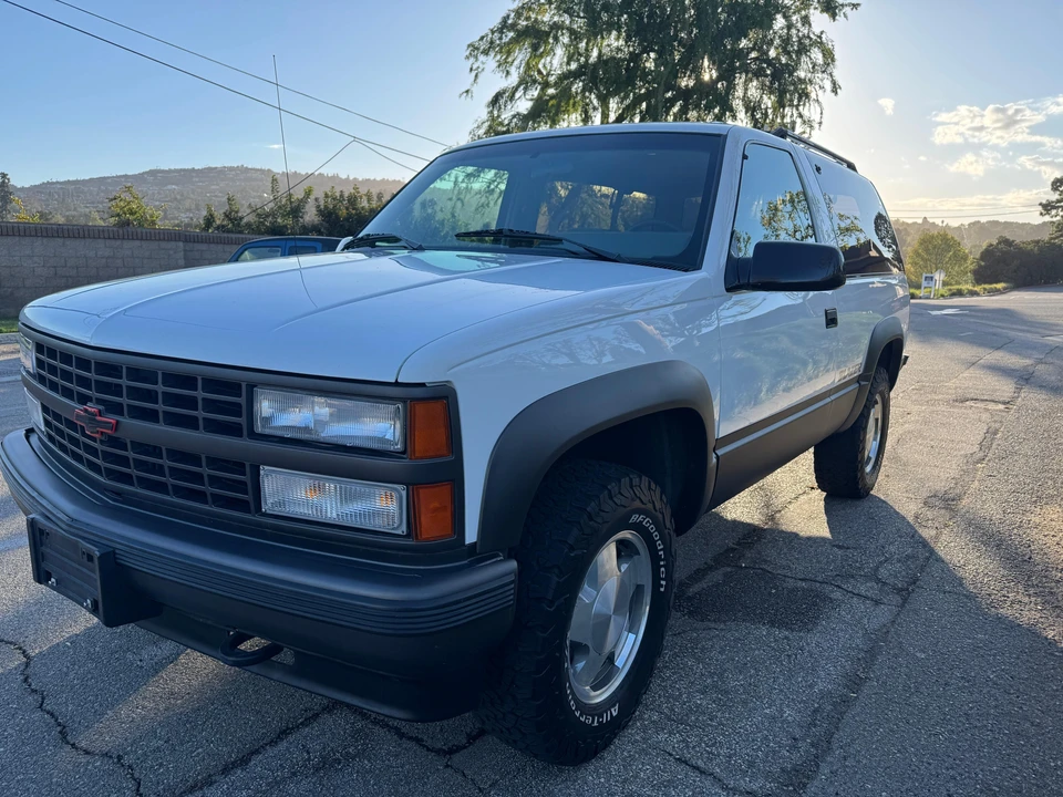1993 Chevrolet K5 Blazer 3rd Gen - Image 7 of 31