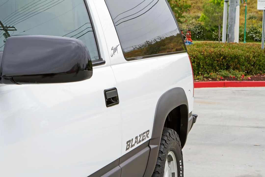 1993 Chevrolet K5 Blazer 3rd Gen - Image 20 of 31
