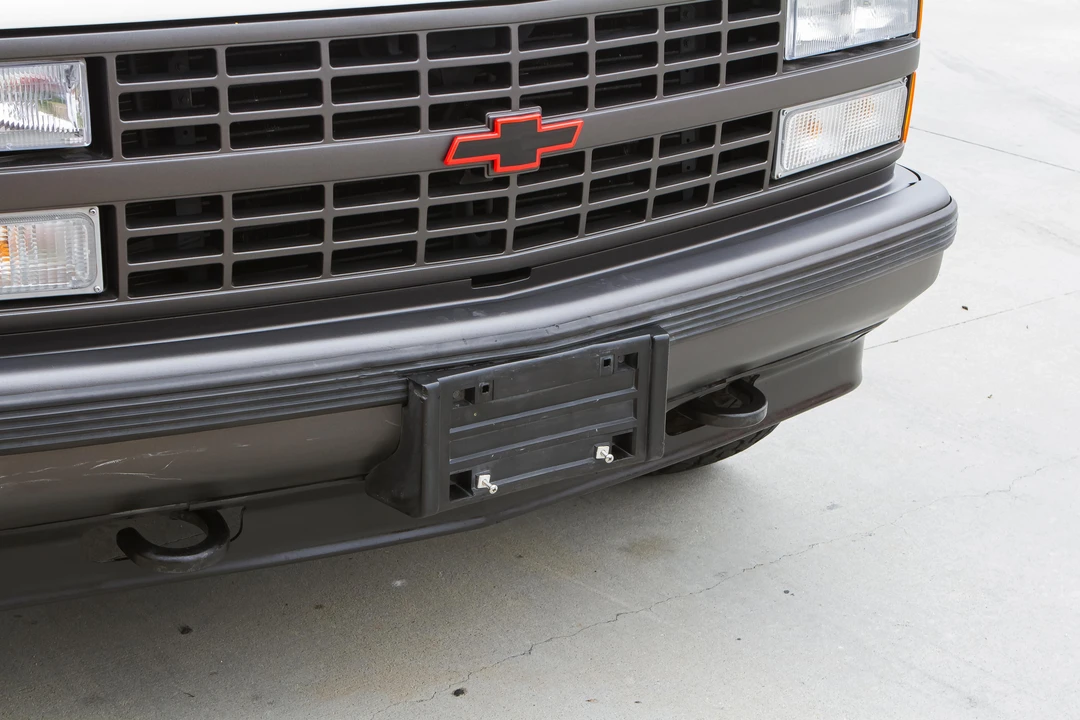 1993 Chevrolet K5 Blazer 3rd Gen - Image 15 of 31