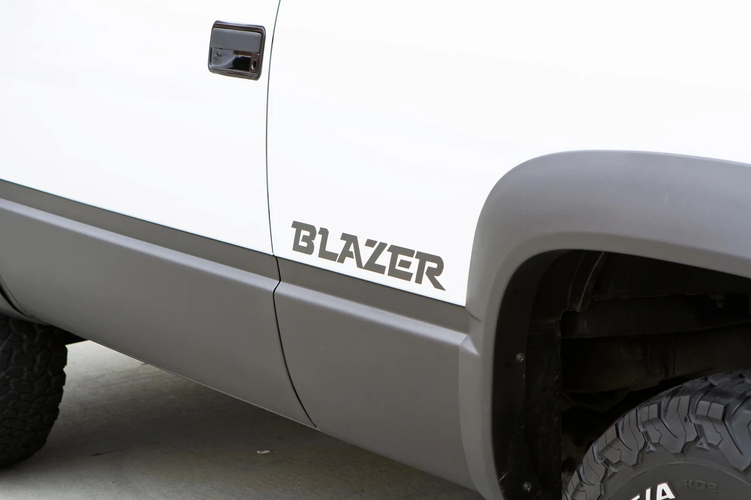 1993 Chevrolet K5 Blazer 3rd Gen - Image 25 of 31