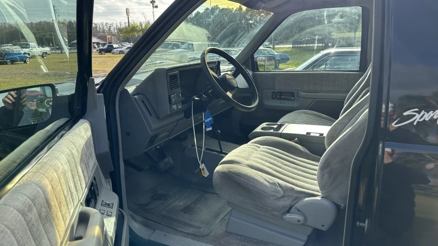 1993 Chevrolet K5 Blazer 3rd Gen - Image 5 of 6