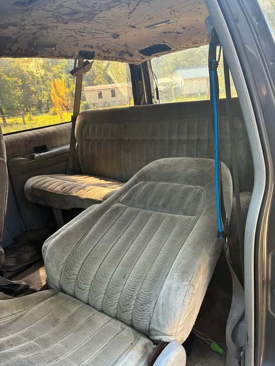 1993 Chevrolet K5 Blazer 3rd Gen - Image 7 of 13