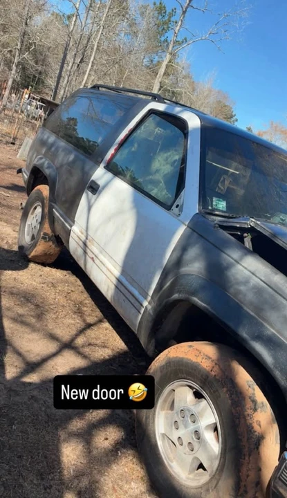 1993 Chevrolet K5 Blazer 3rd Gen - Image 12 of 13