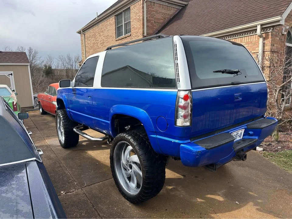 1993 Chevrolet K5 Blazer 3rd Gen - Image 2 of 6