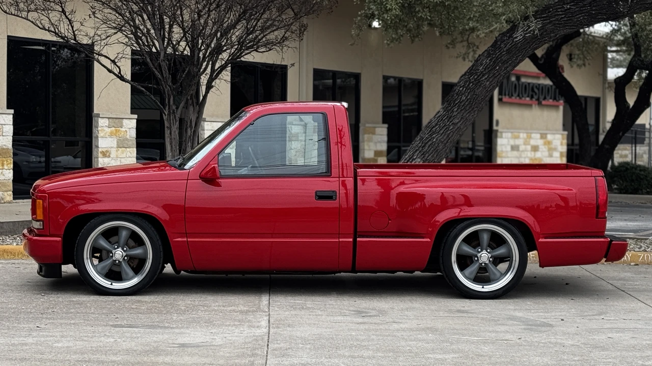1993 Chevrolet C/K 4th Gen - Image 6 of 31