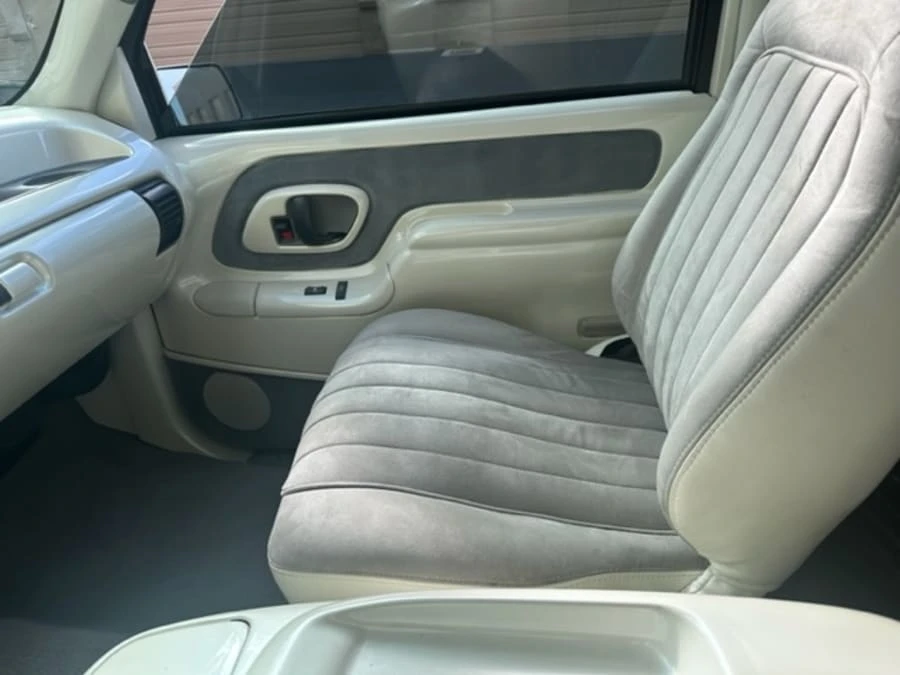 1993 Chevrolet C/K 4th Gen - Image 9 of 16