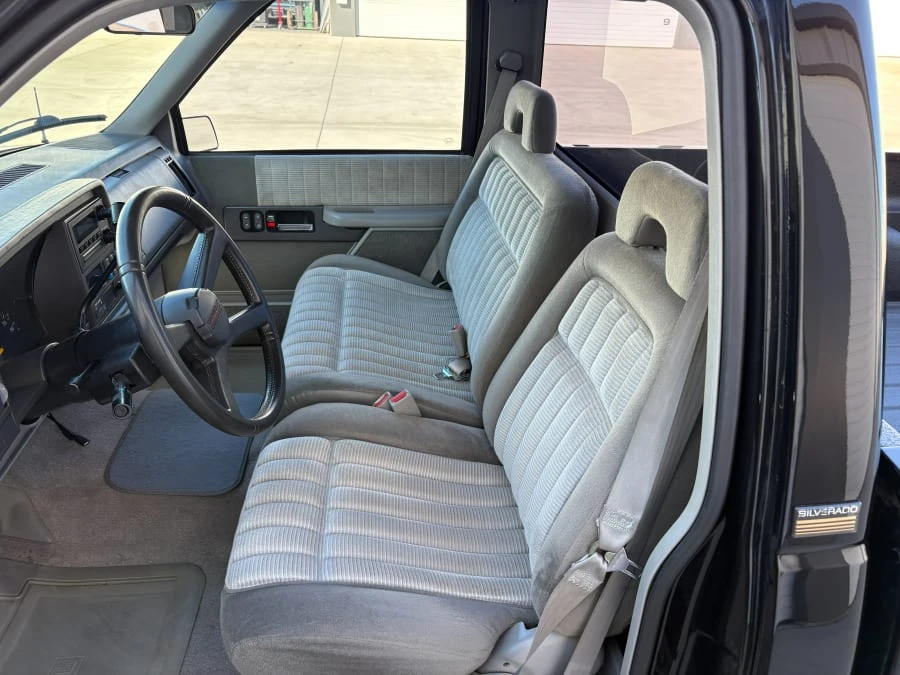 1993 Chevrolet C/K 4th Gen - Image 6 of 9