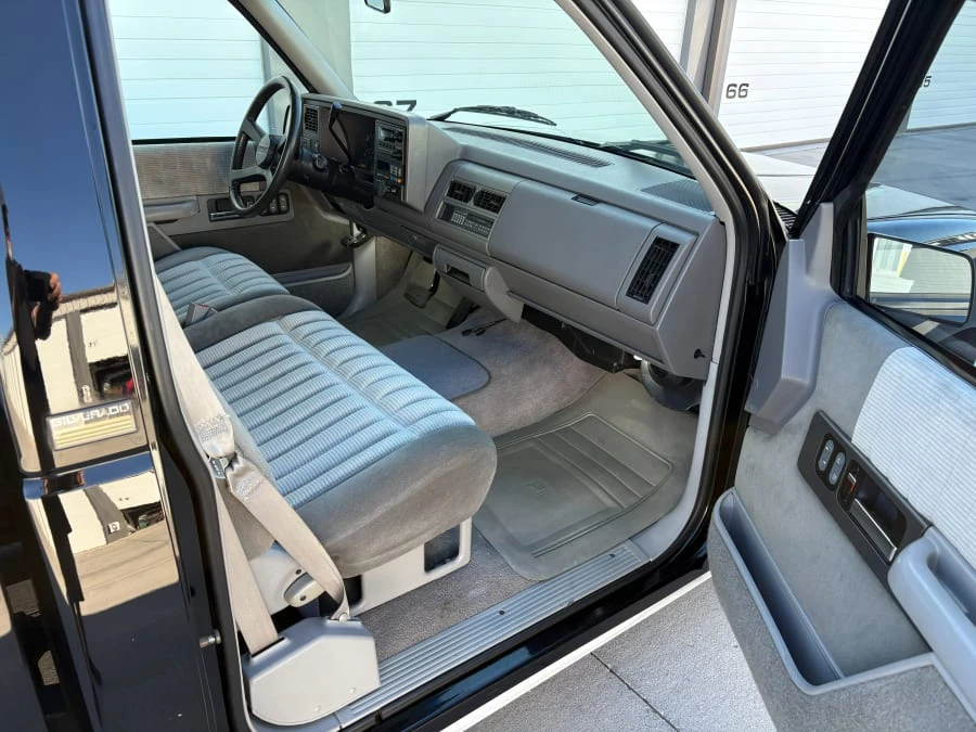 1993 Chevrolet C/K 4th Gen - Image 7 of 9