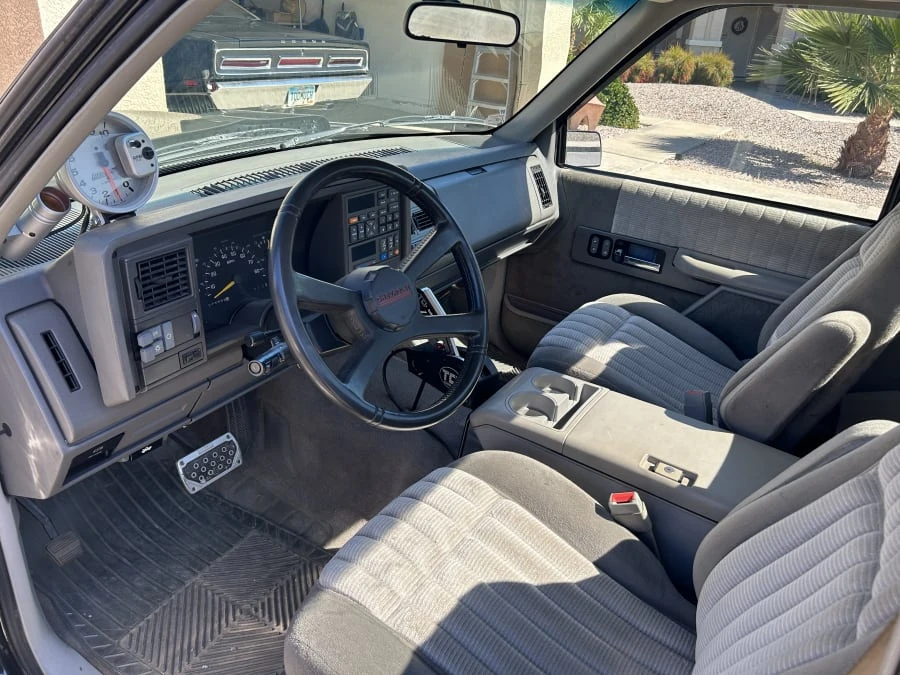 1993 Chevrolet C/K 4th Gen - Image 4 of 12