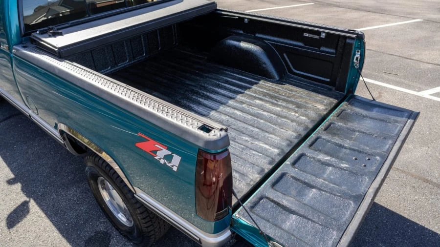 1993 Chevrolet C/K 4th Gen - Image 23 of 26