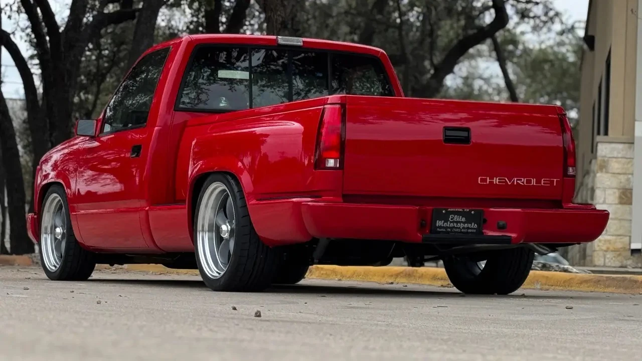 1993 Chevrolet C/K 4th Gen - Image 4 of 31