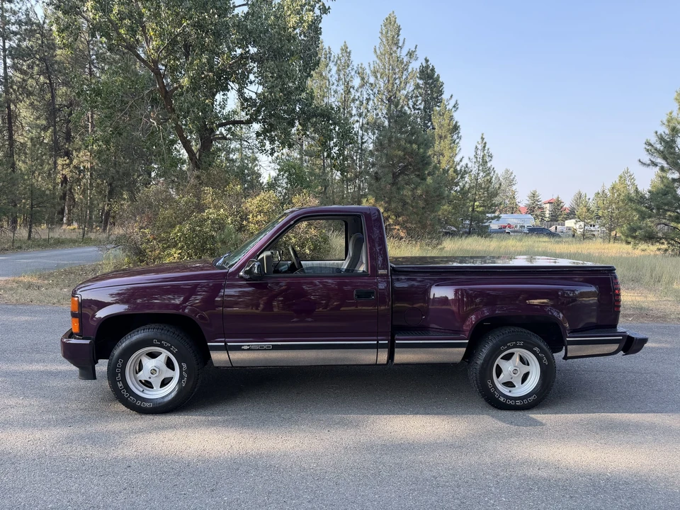 1993 Chevrolet C/K 4th Gen - Image 30 of 31