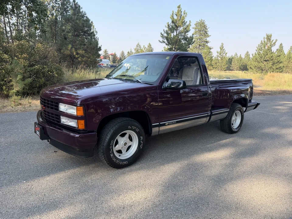 1993 Chevrolet C/K 4th Gen - Image 2 of 31