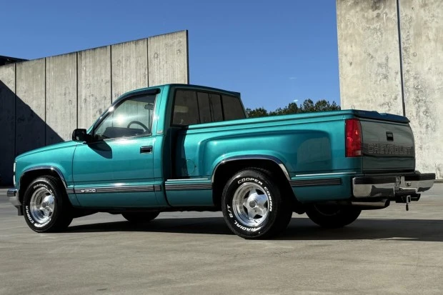 1993 Chevrolet C/K 4th Gen - Image 2 of 7