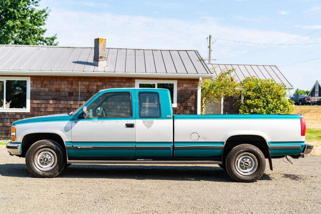 1993 Chevrolet C/K 4th Gen - Image 4 of 31