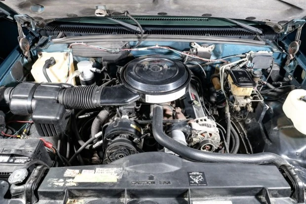 1993 Chevrolet C/K 4th Gen - Image 6 of 7