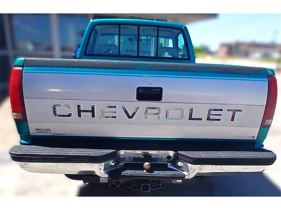 1993 Chevrolet C/K 4th Gen - Image 3 of 31