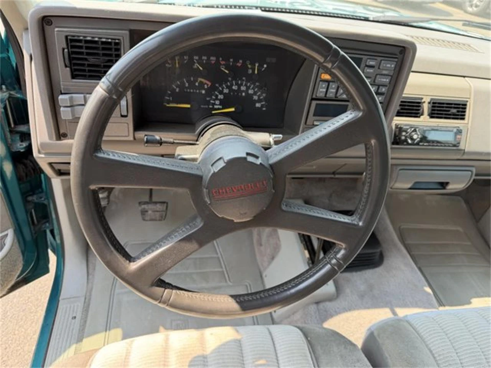 1993 Chevrolet C/K 4th Gen - Image 10 of 22