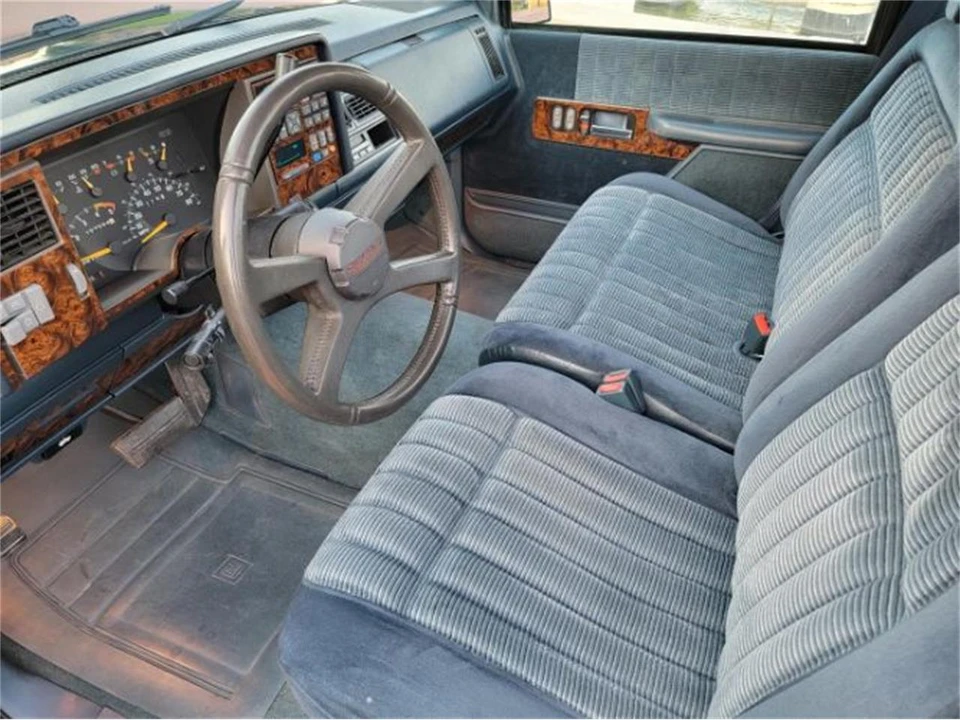1993 Chevrolet C/K 4th Gen - Image 22 of 30