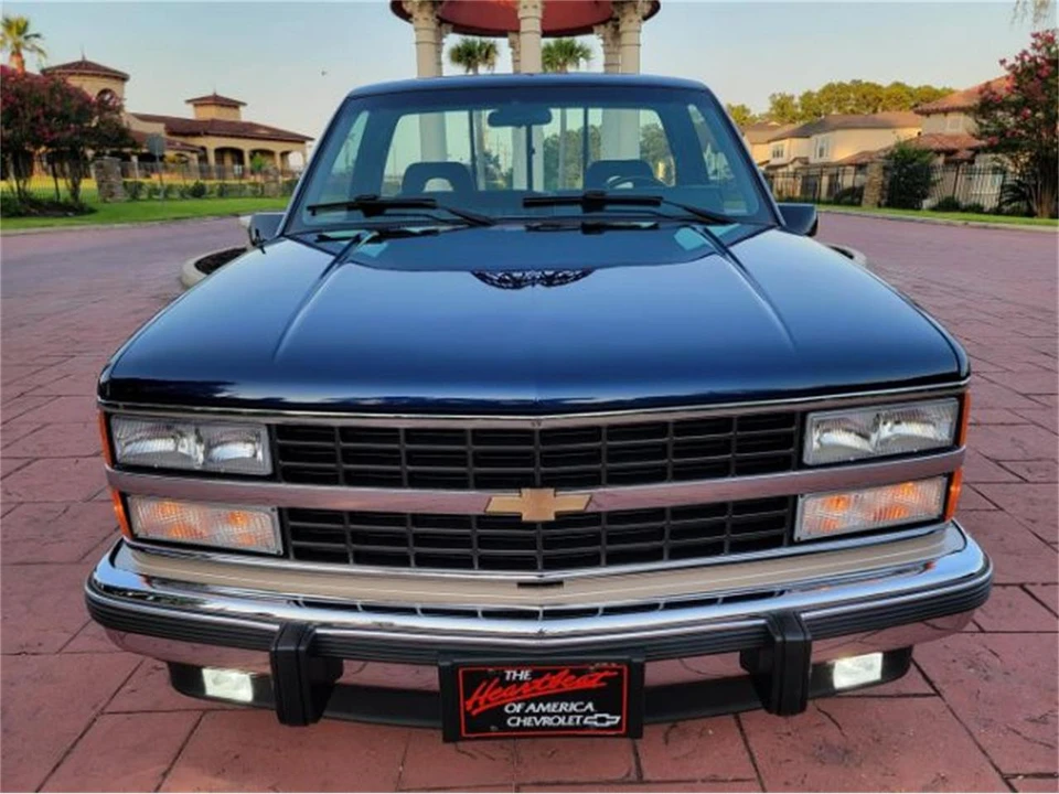 1993 Chevrolet C/K 4th Gen - Image 27 of 30