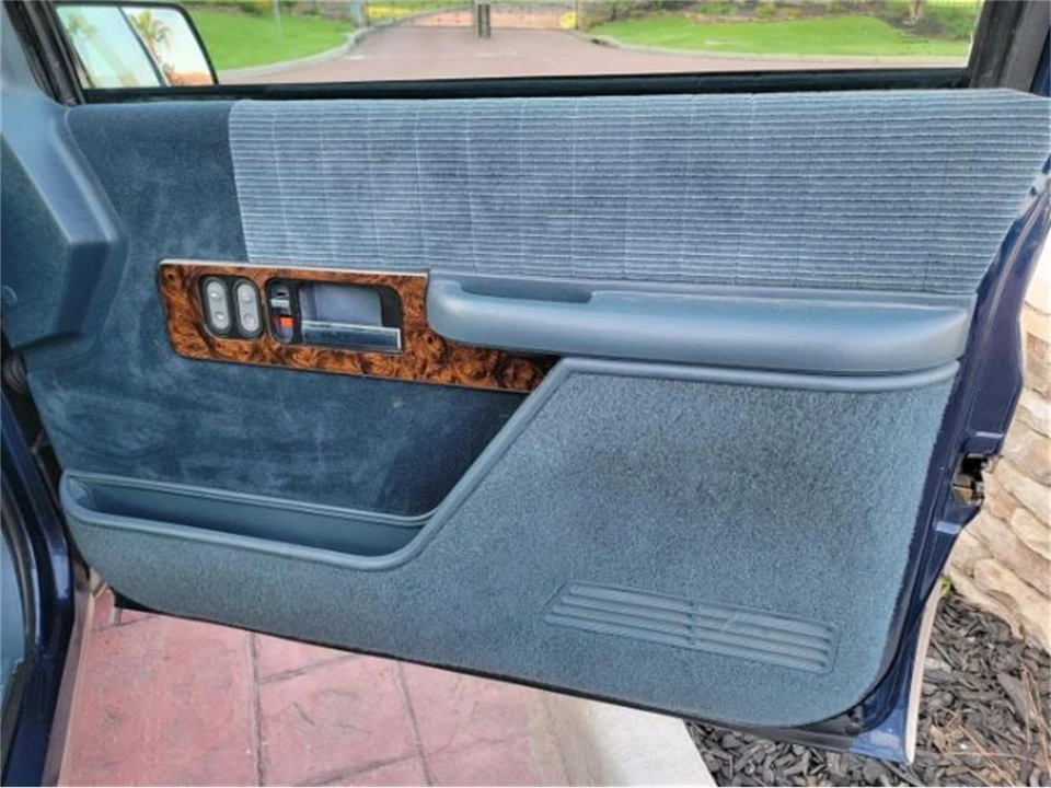 1993 Chevrolet C/K 4th Gen - Image 29 of 30