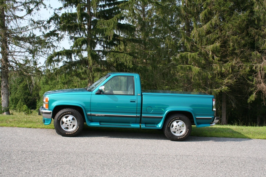 1993 Chevrolet C/K 4th Gen - Image 8 of 31
