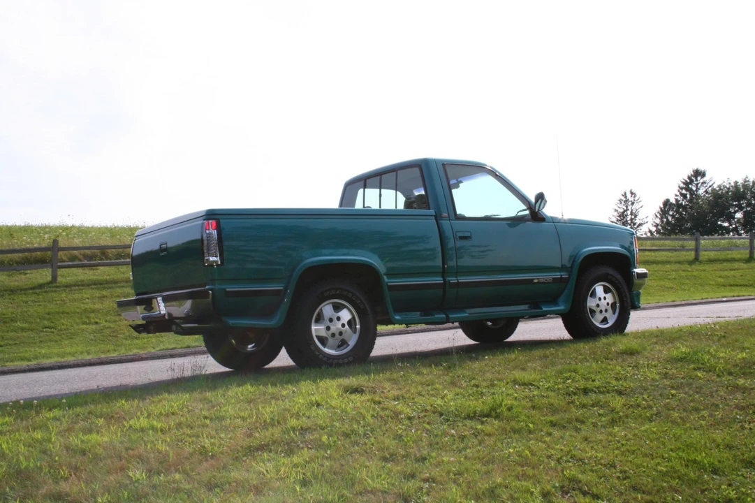 1993 Chevrolet C/K 4th Gen - Image 5 of 31