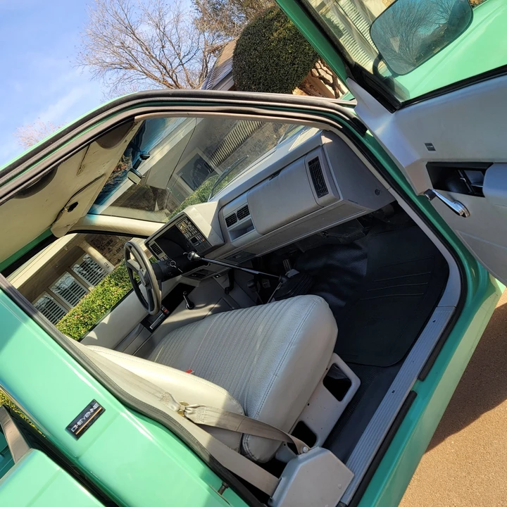 1993 Chevrolet C/K 4th Gen - Image 11 of 12