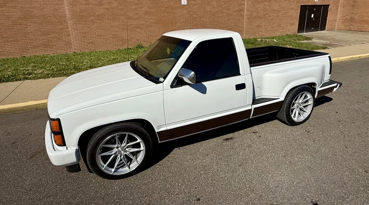 1993 Chevrolet C/K 4th Gen - Image 4 of 21