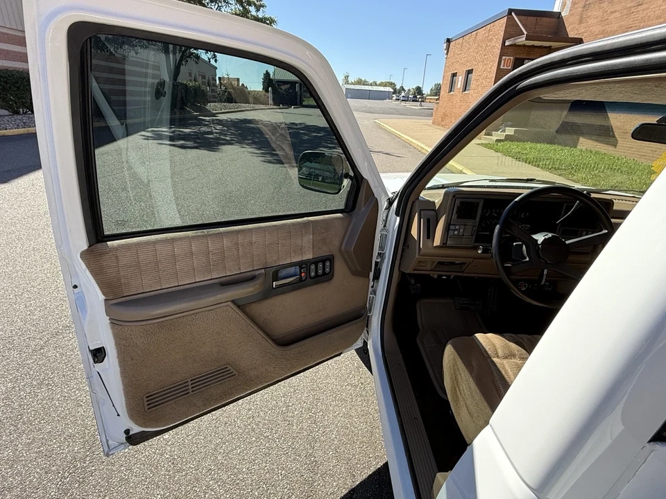 1993 Chevrolet C/K 4th Gen - Image 12 of 21