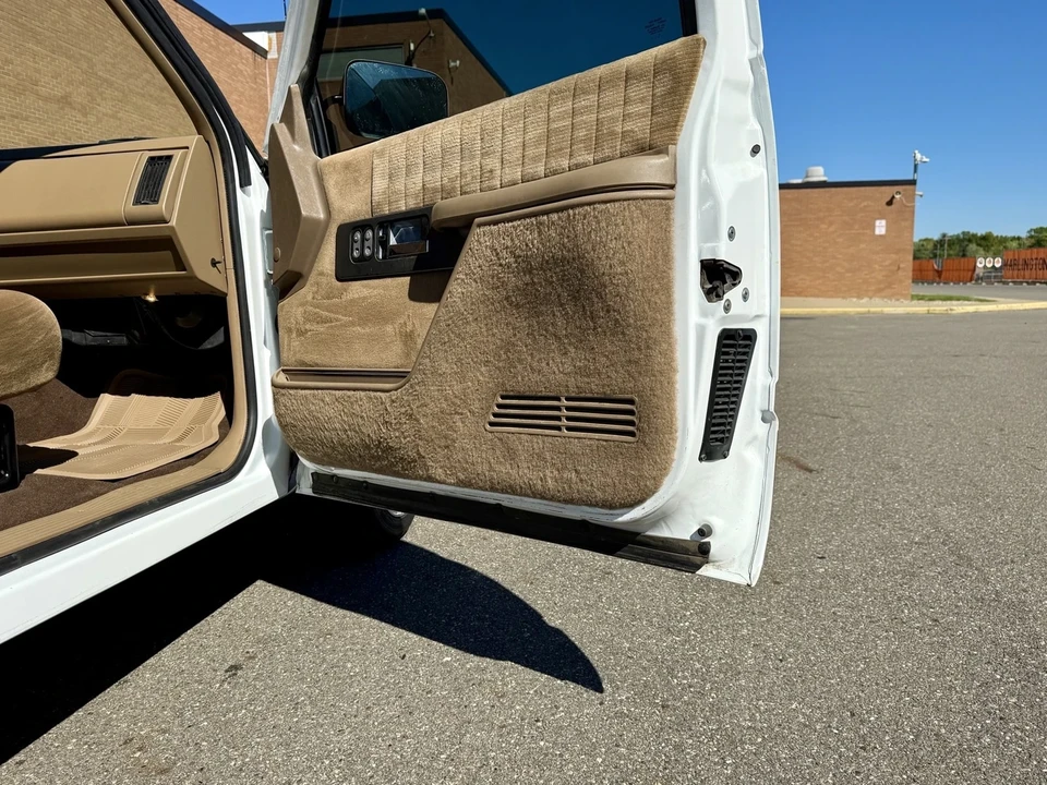 1993 Chevrolet C/K 4th Gen - Image 13 of 21