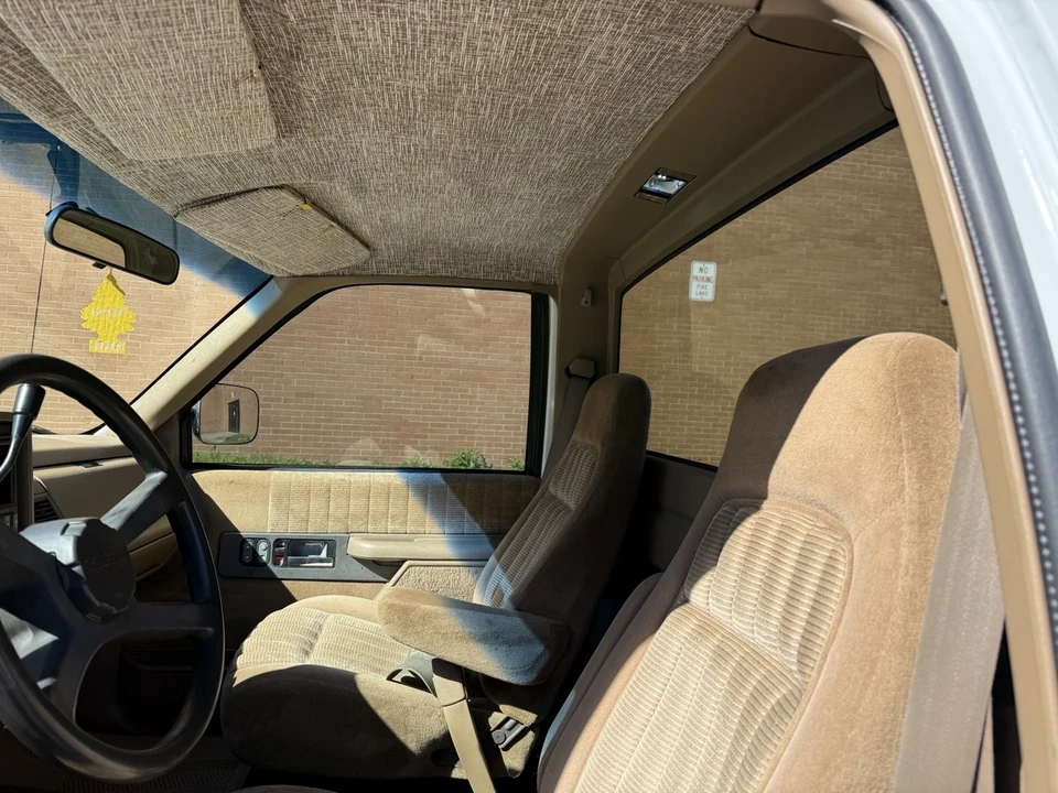 1993 Chevrolet C/K 4th Gen - Image 16 of 21