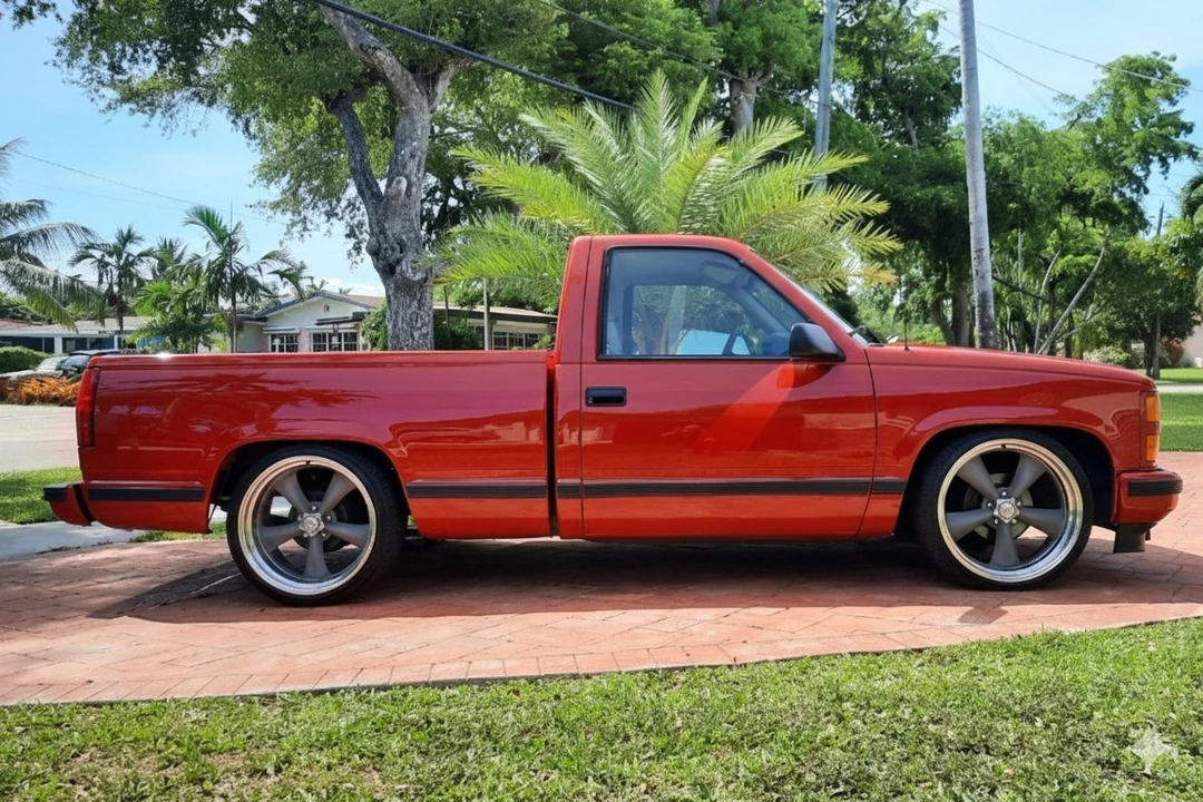 1993 Chevrolet C/K 4th Gen - Image 4 of 21