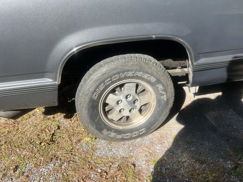 1993 Chevrolet C/K 3rd Gen - Image 3 of 14